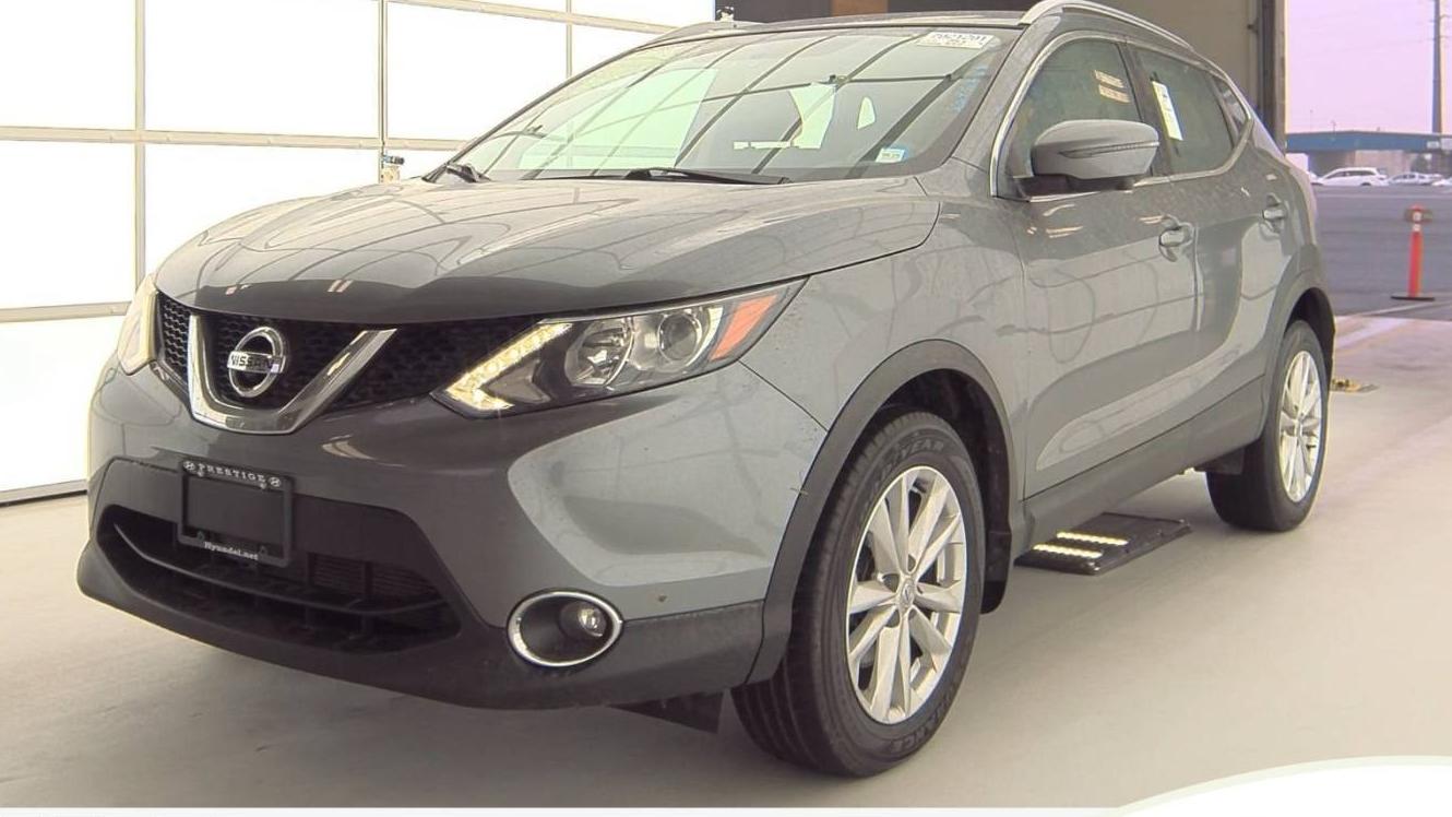 NISSAN ROGUE SPORT 2018 JN1BJ1CR6JW205135 image